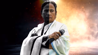 Two faces of 'film lover' Mamata: Cheer Padmaavat, scrap Bhobishyoter Bhoot