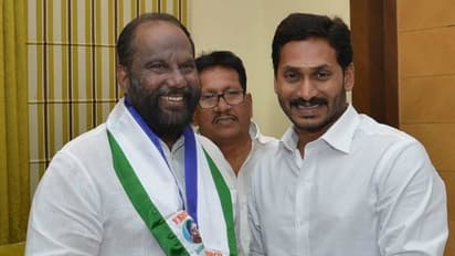 వైసిపిలో పండుల రవీంద్రబాబుకు సీటు చిక్కులు