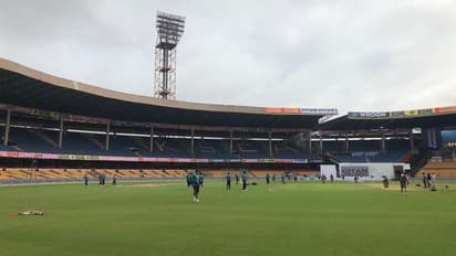 ಕ್ರಿಕೆಟ್‌ಗೆ ಕೊರೋನಾ ವೈರಸ್ ಬಿಸಿ; KSCA ಪ್ರಶಸ್ತಿ ಸಮಾರಂಭ ಮುಂದೂಡಿಕೆ!