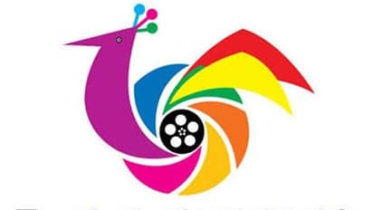 కథా నాయకుడిపై పోటీ: యాత్రపై సినీ ప్రముఖుల మౌనం వెనక...