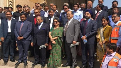 చార్మినార్ సందర్శించిన ఆర్థిక సంఘ ఛైర్మన్