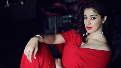 'మీటూ' పనైపోయింది.. రాయ్ లక్ష్మీ కామెంట్స్!