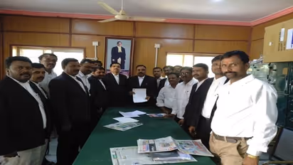 ಸೈನಿಕರ ಬಲಿದಾನ ಸಂಭ್ರಮಿಸಿದವರಿಗೆ ಬೇಲ್ ಸಿಗಲ್ಲ, ವಕೀಲರ ದಿಟ್ಟ ನಿರ್ಧಾರ