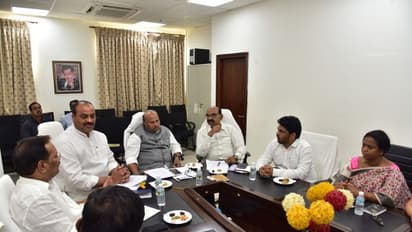 టీడీపీ మేనిఫెస్టో కమిటీ భేటీ, 5 అంశాలపై చర్చ: మార్చి 15న విడుదల