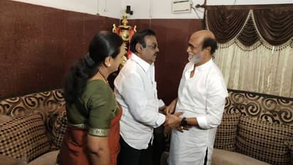 ரஜினி வெறும் அம்புதான்... அவரை யாரோ இயக்குறாங்க... பிரேமலதா விஜயகாந்த் பொளேர்!