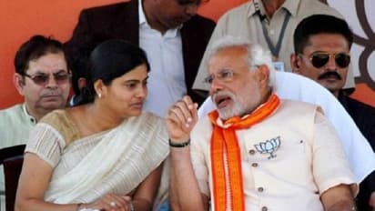 तो अपनों की वजह से भाजपा से नाराज चल रही हैं अनुप्रिया