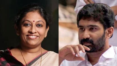 വാഴപ്പിണ്ടി കളഞ്ഞ് ഉപവാസ സമരം തുടങ്ങാമോ? ബൽറാമിനെ വെല്ലുവിളിച്ച് കെ ആർ മീര