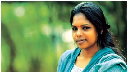 നയനയുടെ കുടുംബം മുഖ്യമന്ത്രിയെ കണ്ടു, 'അന്വേഷണം അട്ടിമറിക്കാൻ ശ്രമിച്ച ഉദ്യോഗസ്ഥർക്കെതിരെ നടപടി വേണം'