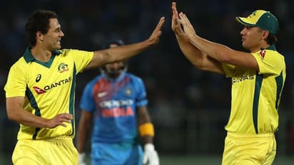 ಆಸಿಸ್’ಗೆ ಸ್ಪರ್ಧಾತ್ಮಕ ಗುರಿ ನೀಡಿದ ಟೀಂ ಇಂಡಿಯಾ