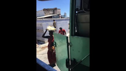 இந்த படத்தை பாருங்கள்..! உங்களுக்குள் நிச்சயம் ஒரு மாற்றம் வரும்..!