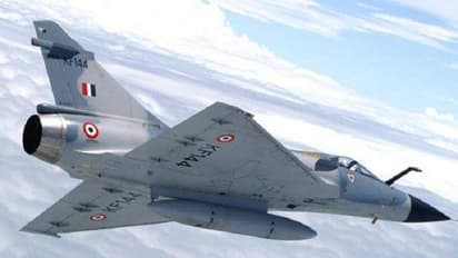 पाकिस्तान में हवाई हमले के बाद बदले नेताओं के सुर, कभी उठाए थे सर्जिकल स्ट्राइक और पुलवामा हमले पर सवाल