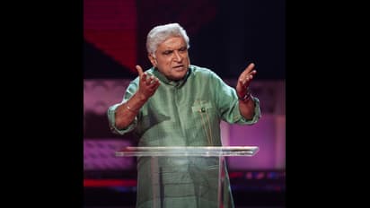 पाकिस्तान पर भड़के जावेद अख्तर, कहा, आतंकवाद को समर्थन देता है यह देश