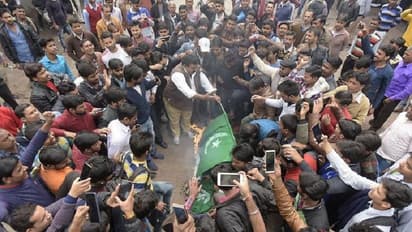 जंग जैसे हालातों में भी जारी है देश को तोड़ने की साजिश: देखिए छह संकेत