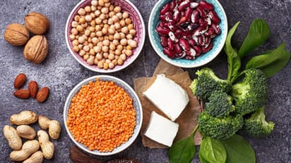 ബ്രേക്ക്ഫാസ്റ്റിൽ ഉൾപ്പെടുത്തേണ്ട 5 പ്രോട്ടീൻ സമ്പുഷ്ടമായ ഭക്ഷണങ്ങൾ