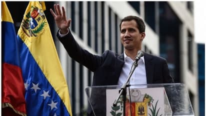 യുവാൻ ഗെയ്ദോ വിദേശ സന്ദർശനം കഴിഞ്ഞ് ഉടനെത്തും; വെനസ്വേലയിൽ ഏറ്റുമുട്ടൽ തുടരുന്നു