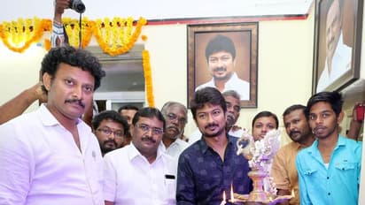 அன்பில் மகேஷ் ‘பற்ற’ வைத்த அமைச்சர் உதயநிதி வெடி… கிச்சன் காபினெட்டின் ‘கிறுகிறு’ அரசியல்.....