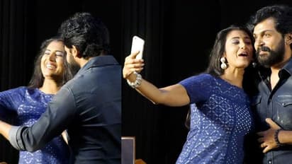 స్టేజిపై నటి వెటకారం...కార్తికి కాలి గట్టిగానే కౌంటర్!