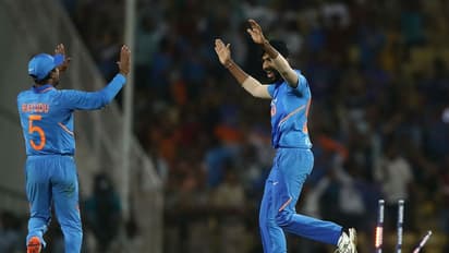 ഇംഗ്ലീഷ് ഇതിഹാസം പറയുന്നു; ബുംറ മാസാണ്, മരണമാസ്