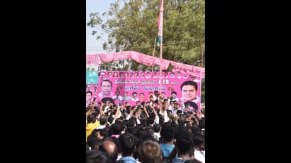 కేటీఆర్ కరీంనగర్ సన్నాహక సభ (ఫొటోలు)