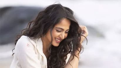 మన అందాల భామల ఎత్తెంతో తెలుసా..?