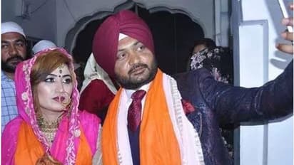 'പുല്വാമ' കാരണം വിവാഹം വൈകി; പാക് മണവാട്ടിക്ക് വരന് ഇന്ത്യക്കാരൻ