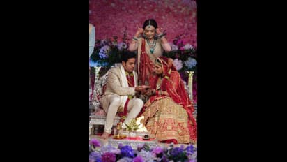 आकाश अंबानी की शादी में इन हस्तियों ने शिरकत की