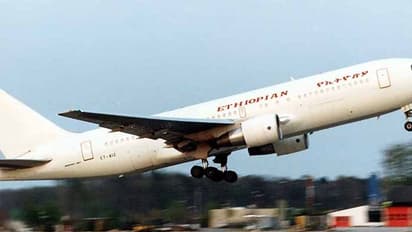 కుప్పకూలిన విమానం... విమానంలో 157 మంది ప్రయాణికులు