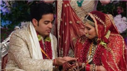 शादी के बाद आकाश और श्लोका अंबानी ने पहली बार किया जिम का रुख