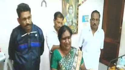 பாமக நிறுவனருக்கு கொலை மிரட்டல் !! காடுவெட்டி குரு தங்கை மீது வழக்கு பதிவு !!