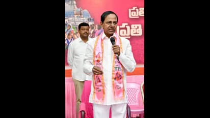 తెలంగాణ భవన్లో మాక్ పోలింగ్...ఓటేసిన ముఖ్యమంత్రి, ఎమ్మెల్యేలు (ఫోటోలు)