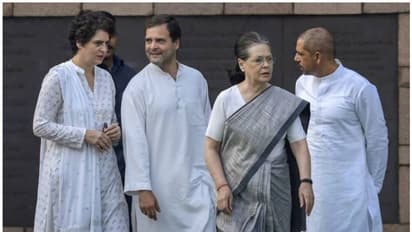 মহাত্মার ১৫০তম জন্মদিনে বিরাট পদযাত্রার আয়োজন কংগ্রেসের, দিল্লির নেতৃত্বে সনিয়া, মহারাষ্ট্রে রাহুল