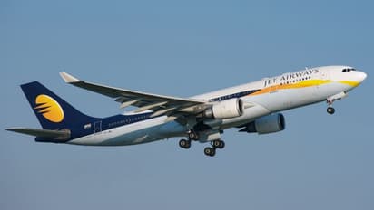 ജെറ്റ് എയര്വേയ്സ് പ്രതിസന്ധി: കമ്പനിയുടെ ഉടമസ്ഥതയില് മാറ്റത്തിന് കളമൊരുങ്ങുന്നു