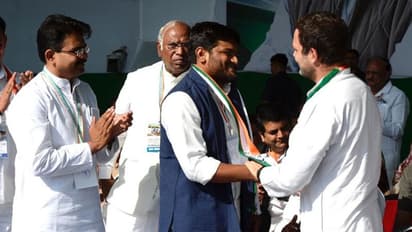 కాంగ్రెస్ వెబ్ సైట్ హ్యాక్.. హార్దిక్ సెక్స్ వీడియోలు ప్రత్యక్షం