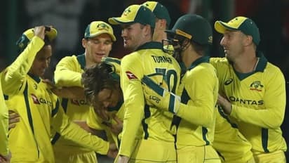 ವಿಶ್ವಕಪ್ಗೂ ಮುನ್ನ ಯುದ್ಧಭೂಮಿಗೆ ಆಸಿಸ್ ಕ್ರಿಕೆಟ್ ತಂಡ ಭೇಟಿ!