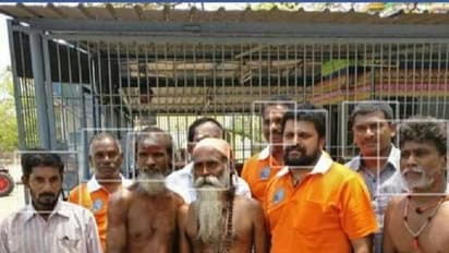 முழுநேர ஆன்மீகவாதியாகிப் போன பூங்குன்றன் !! ஜெயலலிதா மறைவுக்குப் பிறகுமொத்தமாக மாறிப்போன வினோதம் !!