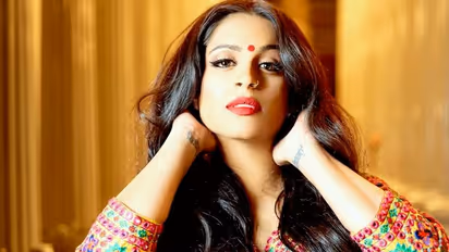 YouTube star Lilly Singh to lay Superwoman cape to rest