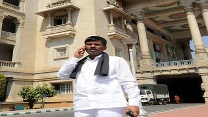 ಪೊಲೀಸ್ ವಶದಿಂದ ಬಿಜೆಪಿ ಶಾಸಕ ಗೂಳಿಹಟ್ಟಿ ಶೇಖರ್ ಬಿಡುಗಡೆ