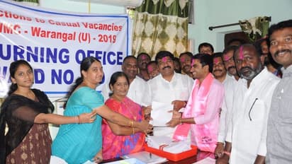 వరంగల్ కార్పోరేషన్‌లో టీఆర్ఎస్ హవా...ఎన్నికలు లేకుండానే గెలుపు