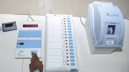 As KCR's party leads in Munugode bypolls, BJP cries foul over declaration of roundwise results