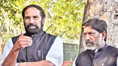 సబిత సహా తిరుగుబాటు ఎమ్మెల్యేలకు కాంగ్రెస్ షోకాజ్ నోటీసులు