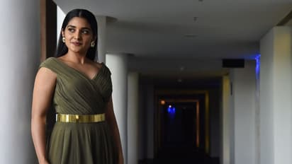 నివేదా థామస్ లేటెస్ట్ హాట్ ఫోటోలు!