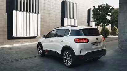 ഇന്ത്യന് റോഡുകളും മനസമാധാനവും; പഠനവുമായി ഈ വണ്ടിക്കമ്പനി!