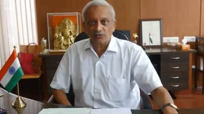 கோவா முதலமைச்சர் மனோகர் பாரிக்கர் மரணம்…. கணைய புற்றுநோயால் உயிரிழந்தார் !!