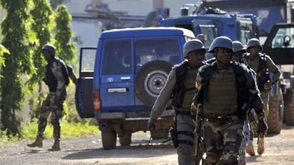 ఆర్మీ క్యాంప్పై ఉగ్రదాడి: 21 మంది సైనికులు మృతి