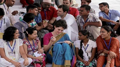 కేరళ నుంచి రాహుల్ గాంధీ పోటీ: కర్ణాటక నుంచి ప్రియాంక?