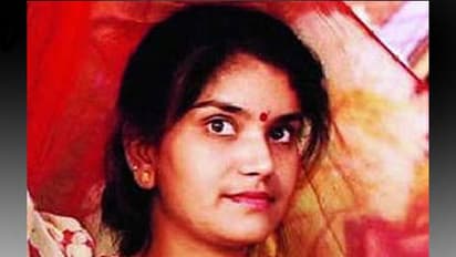 ഒരു സിഡി കൊണ്ട് മന്ത്രിസഭയെ പിടിച്ചുകുലുക്കിയ, ഇലക്ഷനെ സ്വാധീനിച്ച  'ഭംവരി ദേവി'