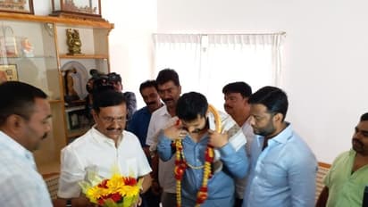 BJPಗೆ ಮಂಜು: ಆತಂಕಗೊಂಡರಾ ದಳಪತಿಗಳು?