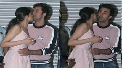 ಒಂದೇ ಕಡೆ ಸಿಕ್ಕ ಬಾಲಿವುಡ್ ನ ಮಾಜಿ ಪ್ರೇಮಿಗಳು ಮಾಡಿದ್ದೆ ಬೇರೆ!