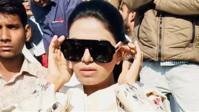 మహిళా సర్పంచిని అవమానించిన కాంగ్రెస్ ఎమ్మెల్యే