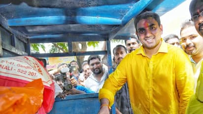 పసుపు-కుంకుమలు తుడిచేసేవారికి ఓటు వేస్తారా? లోకేష్ కామెంట్స్